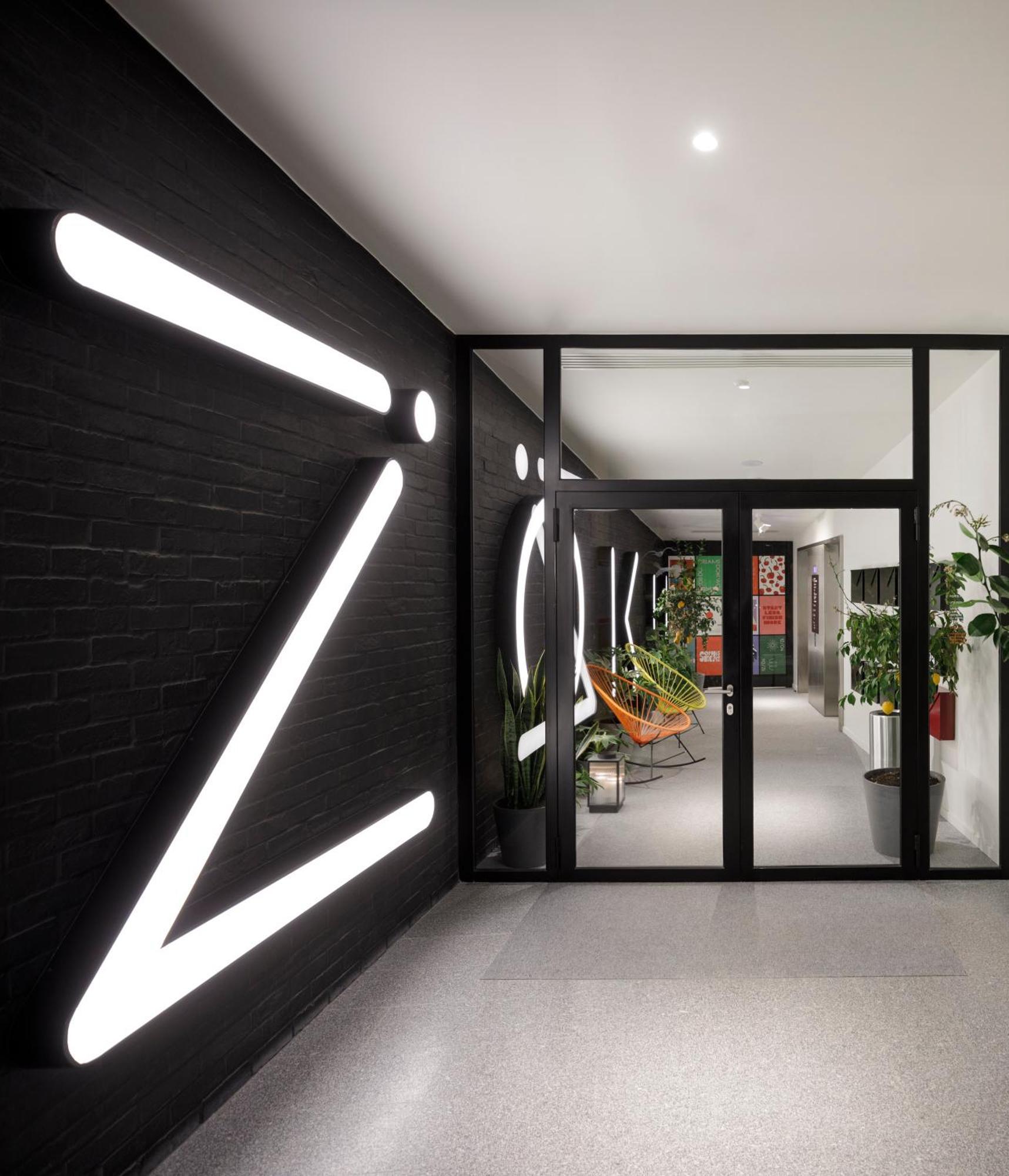 Zoku 4* Parigi