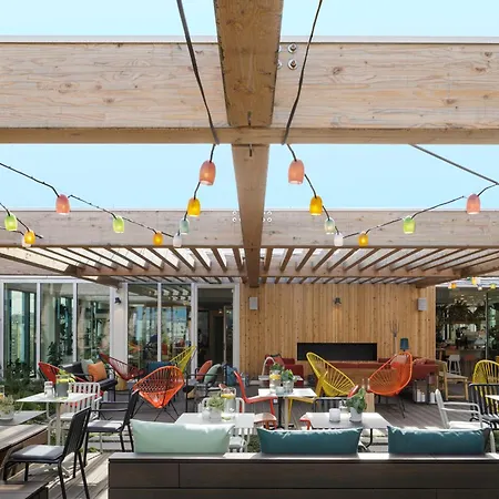 Zoku Aparthotel