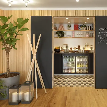 Zoku Aparthotel Parigi