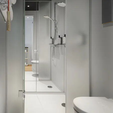 Zoku 4* Parigi